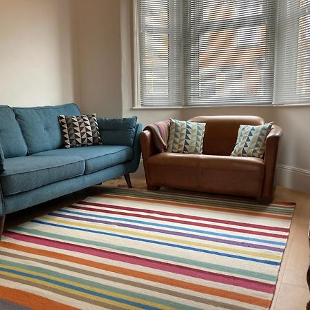 3 Bedroom Victorian House Close To City Centre Exeter Exteriör bild